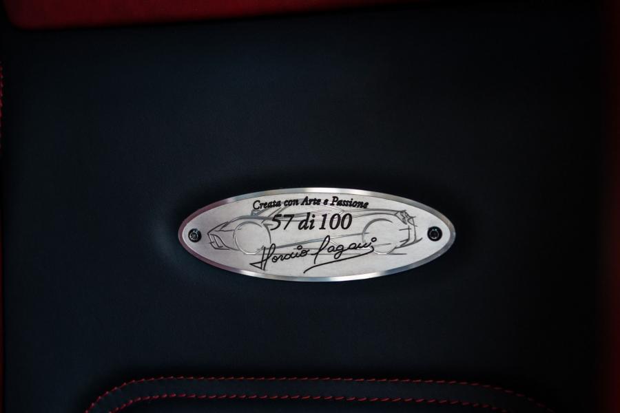 Логотип Pagani Huayra Pacchetto Tempesta (57/100) 2019 года  (фото 8 из 21)